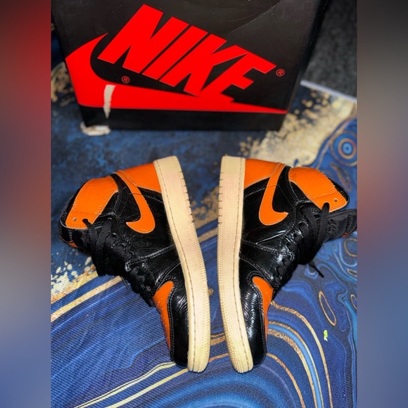 Retro Jordan 1’s - Picture 4 of 8